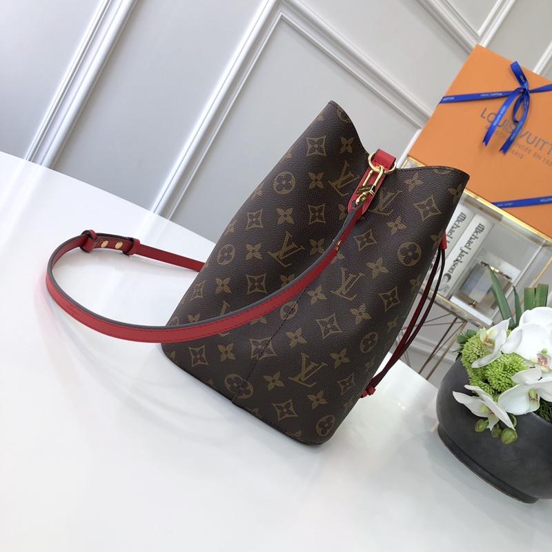 LV Bucket Bags